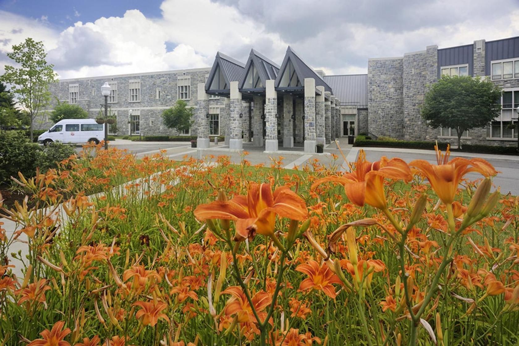 The Inn At Virginia Tech - On Campus Blacksburg Exterior photo