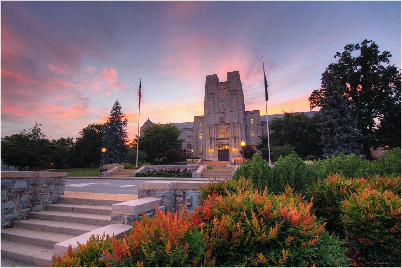 The Inn At Virginia Tech - On Campus Blacksburg Exterior photo